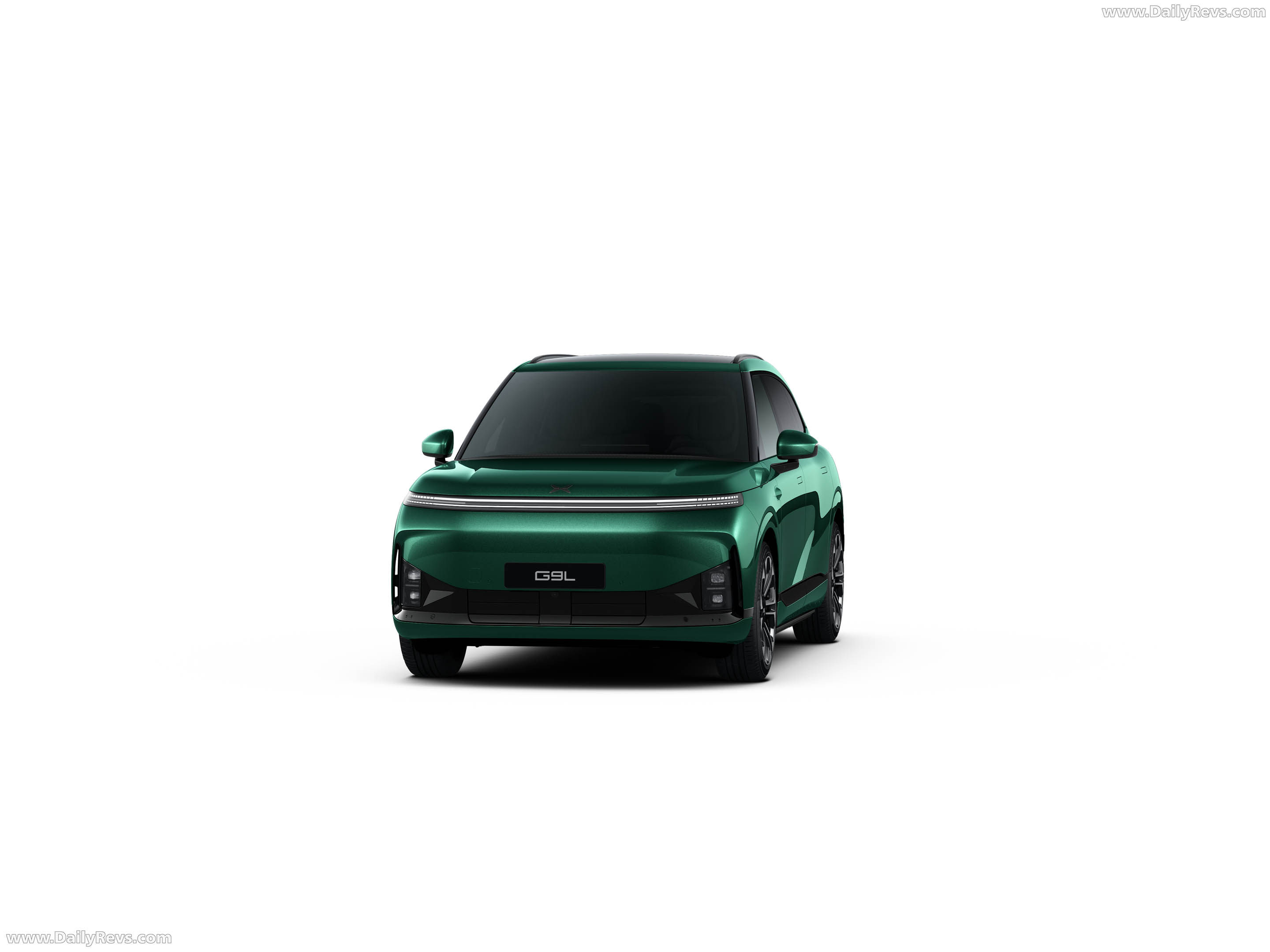 2027 Xpeng Motors G9L Front View